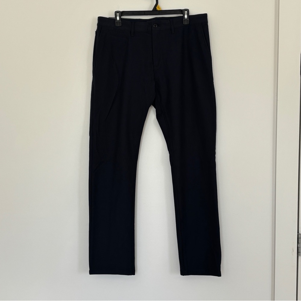NWT Mens J Crew Navy Blue 484 Slim-fit tech pants 34x32 commuter work pants - Picture 6 of 14